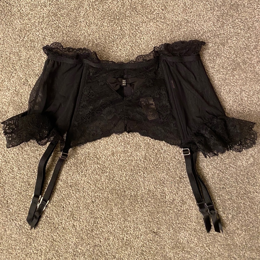 Victorias secret garter